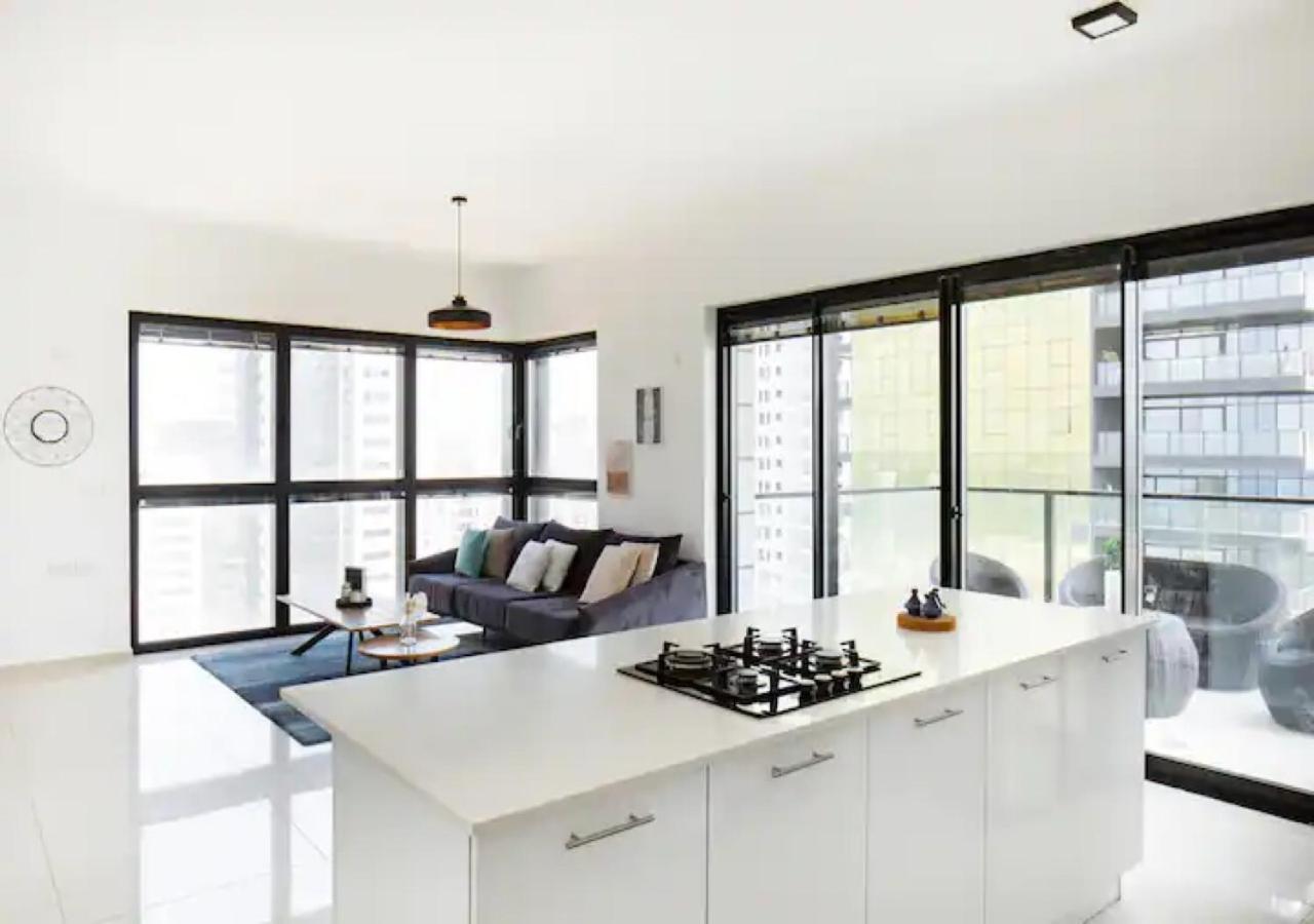 O&O Group- Special Apartment Sea View Luxury Tower บัตยัม ภายนอก รูปภาพ