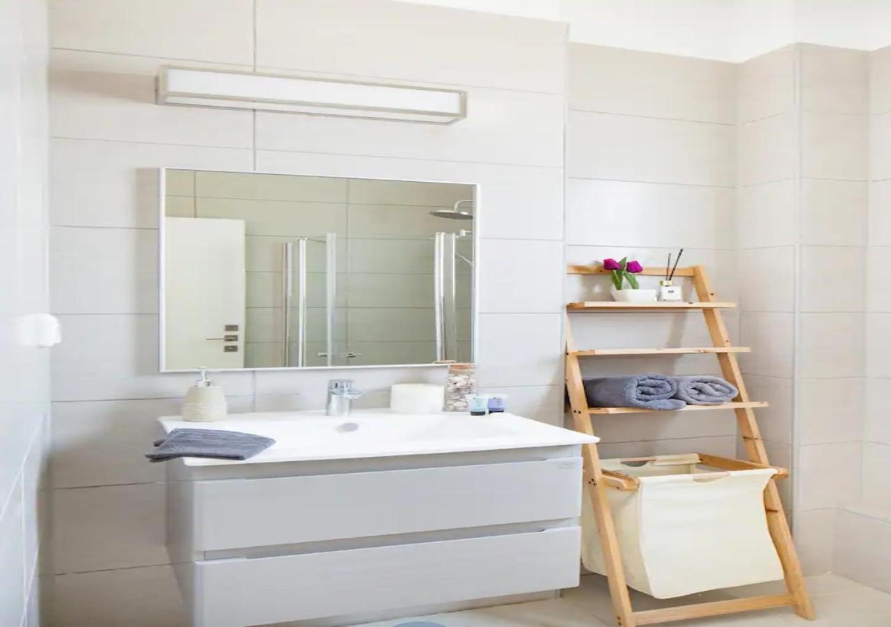 O&O Group- Special Apartment Sea View Luxury Tower บัตยัม ภายนอก รูปภาพ